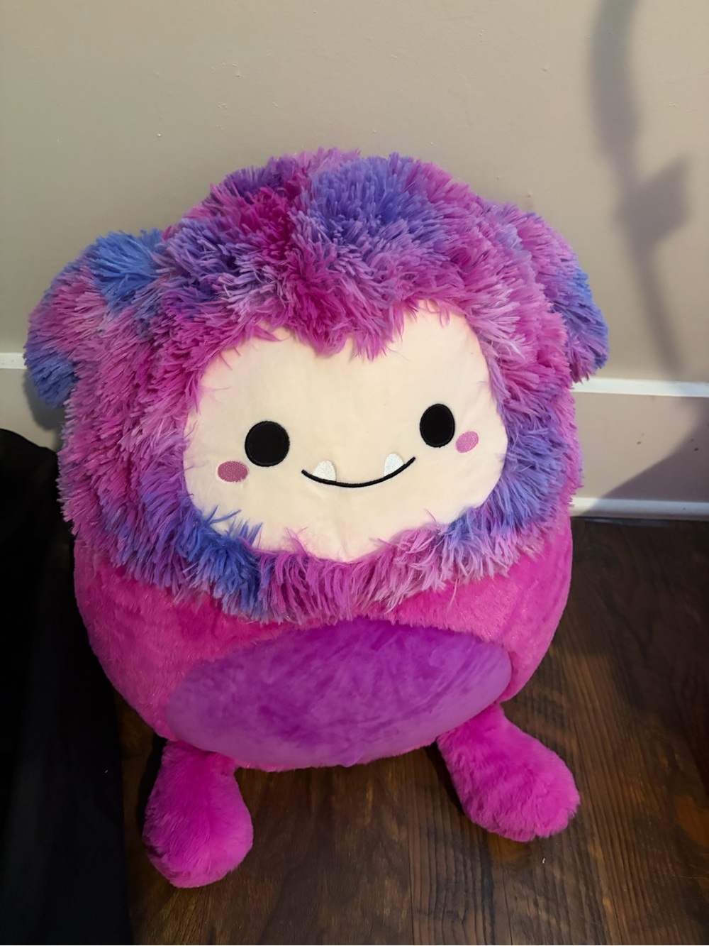 Squishmallows Woxie The Bigfoot Plush 14" Magenta Tie-Dye Mane Rare